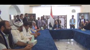 زار الأمين العام لمجلس التعاون الخليجي اليمن قبل أيام - أ ف ب