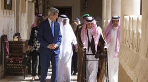 الفيصل عقد محادثات الخميس الماضي في الرياض مع جون كيري - أ ف ب