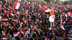 دعا العبادي المتظاهرين إلى المحافظة على سلمية الاحتجاجات- أ ف ب
