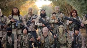 مقاتلون قدموا من إقيلم تركستان في الصين إلى تنظيم الدولة- يوتيوب