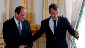 مصر وقعت اتفاقات للحصول على قروض من فرنسا بقيمة 1.7 مليار يورو لتمويل مشروعات- جيتي