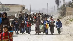 الغارديان: من المتوقع تواصل خروج سكان الغوطة حتى نهاية الأسبوع- جيتي