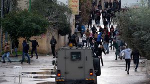 اندلعت مواجهات عنيفة بين قوات الاحتلال وأهالي منطقة شارع الناصرة بجنين- جيتي