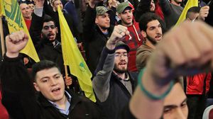 دافع مؤيدو حزب الله عن القيادي وفيق صفا- جيتي