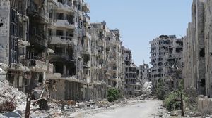 ما زال الدمار يخيم على المدن السورية رغم توقف القتال فيها- جيتي