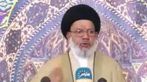 المعمم حذر الشيعة من أن عدم المشاركة بالانتخابات سيعيد الحكم للسنة- من الفيديو