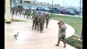 الفيديو التقط في قاعدة عسكرية بولاية أوكلاهوما- يوتيوب