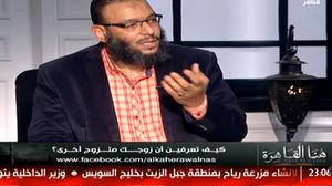 وليد إسماعيل رفض مشروع قانون "حبس الزوج الذي يتزوج على امرأته دون إخبارها"- يوتيوب