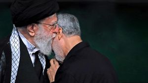 سليماني هو أول من يمنح هذا الوسام منذ الثورة الإيرانية قبل 40 عاما- موقع خامنئي