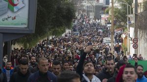 خرجت الجمعة مظاهرات حاشدة في العاصمة الجزائرية وعدة محافظات أخرى- صفحة لا للعهدة الخامسة (عبر فيسبوك)