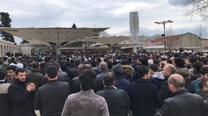 أدى مصلون أتراك صلاة الغائب في مسجد الفاتح باسطنبول على أرواح ضحايا الهجوم بنيوزيلندا- عربي21