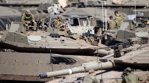 يأتي ذلك بالتزامن مع مواصلة جيش الاحتلال نقل تعزيزات عسكرية لمناطق في محيط غزة- يديعوت