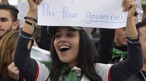 تشهد الجزائر من أكثر من أسبوع احتجاجات رافضة لترشح بوتفليقة لولاية خامس- تويتر