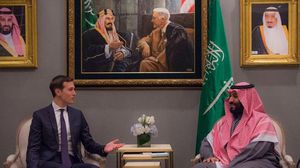 قال الكاتبان إن العلاقة بين "كوشنر وابن سلمان تثبت استمرار نفوذ السعودية داخل واشنطن"- أرشيفية