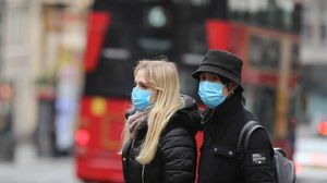 الغارديان: تعامل بريطانيا مع تفشي فيروس كورونا ينطوي على خطر على العامة والسياسيين- جيتي