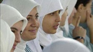 قادة التحرير في الجزائر قاوموا دعوات التغريب التي استهدفت موقع المرأة في الإسلام  (أنترنت)