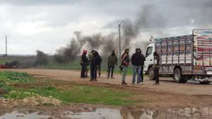  اشتباكات متقطعة اندلعت بين قوات النظام وثوار درعا البلد عند محور الكازية في حي المنشية- تويتر