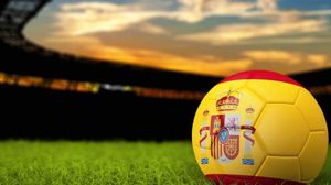 أدى انتشار وباء "كوفيد-19" إلى تعليق مباريات كرة القدم في إسبانيا حتى إشعار آخر- فيسبوك