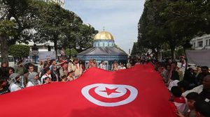 فلسطين على رأس أولويات الربيع العربي.. مشهد سابق من إحياء التونسيين لذكرى يوم الأرض- (الأناضول)