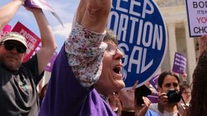 الديمقراطيون يدعمون "الحق في الإجهاض" على خلاف توجه جمهوريين ضد ذلك- جيتي
