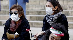 أعلنت لبنان أن فيروس "كورونا ما زال في مرحلة الانتشار المحدود، وأن هناك حالتين حرجتين بين المصابين"- جيتي