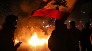 الاحتجاجات تصاعدت في لبنان على وقع انهيار سعر الليرة- جيتي