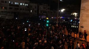شهدت مدن أردنية لثلاثة أيام على التوالي احتجاجات على سوء إدارة الحكومة لملف كورونا- تويتر