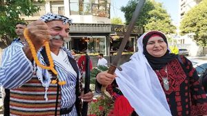 الاحتفال السنوي بيوم اللباس الفلسطيني.. تمسك بالهوية  (فيسبوك)