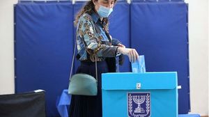 ذكرت لجنة الانتخابات المركزية الإسرائيلية أن النتائج الرسمية والنهائية ستنشر بعد 8 أيام من الانتخابات- جيتي