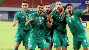 ويتصدر المنتخب الجزائري المجموعة الثامنة برصيد 14 نقطة- أ ف ب