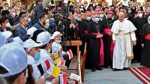 أظهرت صور وجود قادة من الحشد الشعبي إلى جانب البابا- جيتي