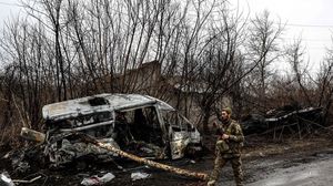 قال الكاتب إن الوقت ليس في صالح أوكرانيا في ظل تقدم القوات الروسية شرقا - جيتي