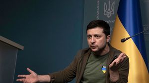 الصحيفة الروسية: "توحي تصرفات زيلينسكي بأنه يقدم نفسه في صورة القائد الشجاع"- جيتي