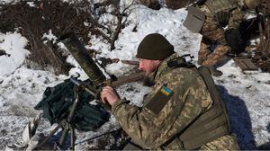 جندي أوكراني خلال معارك باخموت- جيتي