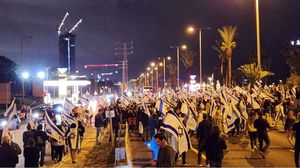 منذ 12 أسبوعا يتظاهر عشرات آلاف الإسرائيليين يوميا ضد خطة الإصلاح القضائي التي تعتزم حكومة نتنياهو تطبيقها- تويتر