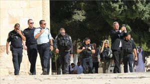 قادة شرطة سابقون في إسرائيل يدعون نتنياهو إلى عزل بن غفير، معتبرين أنه يسعى إلى "تفجير انتفاضة ثالثة (الأناضول)