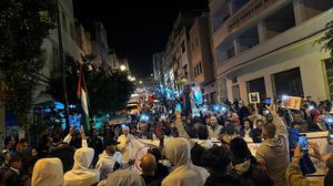 يواصل المغاربة رفع الشعارات والتنديد برفض العدوان على قطاع غزة- إكس