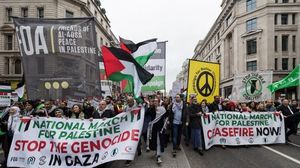 تعرضت حركة التضامن مع فلسطين البريطانية والطلاب الذين أقاموا مخيمات اعتصام للتحرش العنصري والتخويف من جماعات بريطانية تدعم "إسرائيل"- الأناضول