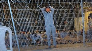 ممارسات وحشية ترتكب بحق المعتقلين في قاعدة "تسدي تيمان" في النقب- إكس