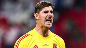 سيعود كورتوا إلى المنتخب مجددا بعد أن اعتزل دوليا نتيجة خلاف مع المدرب السابق تيديسكو-  Thibaut Courtois / إكس