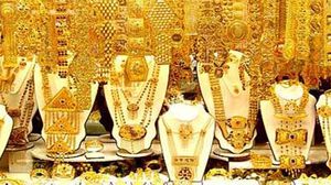 وارتفع سعر الذهب في المعاملات الفورية 0.6 بالمئة إلى 1325.26 دولار للأوقية - ارشيفية