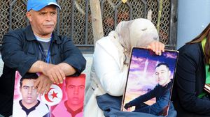 عائلة أحد ضحايا الثورة بانتظار القصاص من قاتليه - أ ف ب