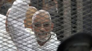 مرشد جماعة الإخوان المسلمين محمد بديع بعد اعتقاله سياسيا (أرشيفية) - الأناضول