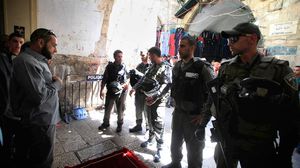قوات الاحتلال تمنع المصلين من دخول المسجد الأقصى - الأناضول