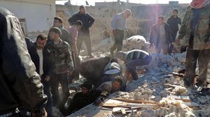 آثار البراميل المتفجرة في حلب - ا ف ب