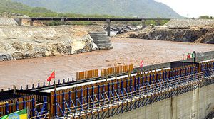 أقل من ستة أسابيع تفصل إثيوبيا عن بدء ملء خزان سد النهضة على نهر النيل- أ ف ب