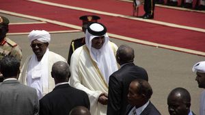 الرئيس القطري لدى وصوله إلى السودان - الأناضول