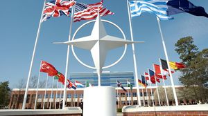 الناتو سيبقي قنوات الاتصال مع روسيا مفتوحة تجنبا لأي سوء فهم - أرشيفية