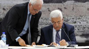 وقع عباس على الانضمام لـ 15 اتفاقية ومعاهدة دولية - أ ف ب