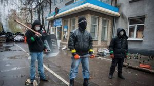 انفصاليون يثيرون الفوضى في سلافيانسك الأوكرانية - ا ف ب